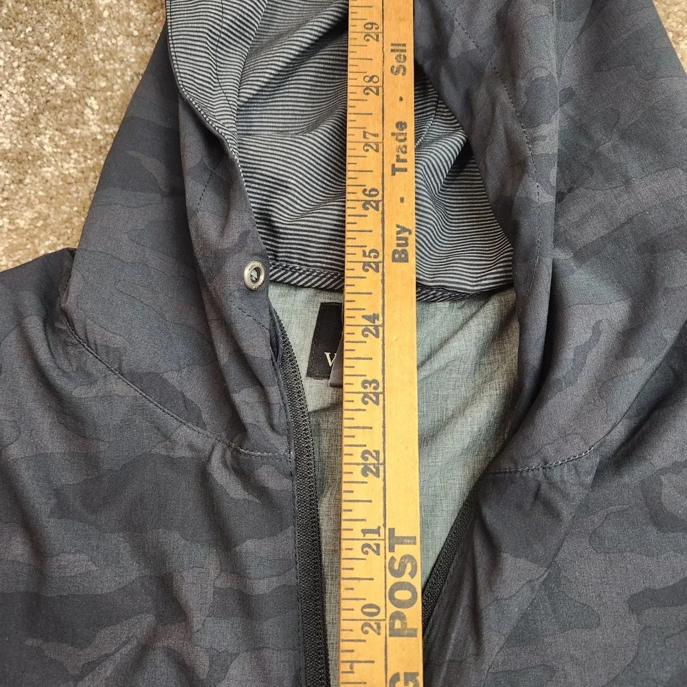Vuori Outdoor Trainer Shell Jacket Womens XL Black Camo Full Zip Hooded XL - Picture 7 of 7
